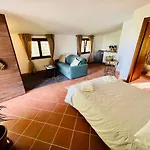 Casale Delle Querce In Umbria With Pool