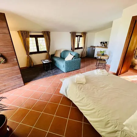 Casale Delle Querce In Umbria With Pool