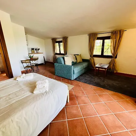 Casale Delle Querce In Umbria With Pool