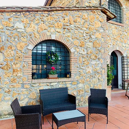 Casale Delle Querce In Umbria With Pool Willa